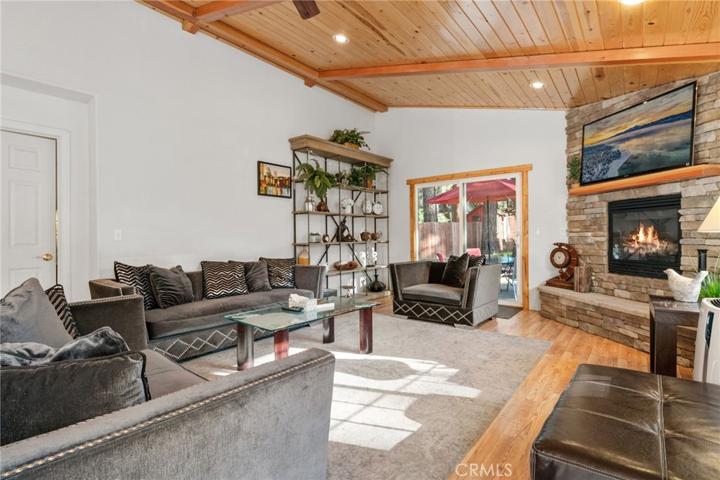 41301 Lahontan Drive, Big Bear Lake, California 92315