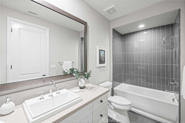 115 Homecoming, Irvine, California 92602