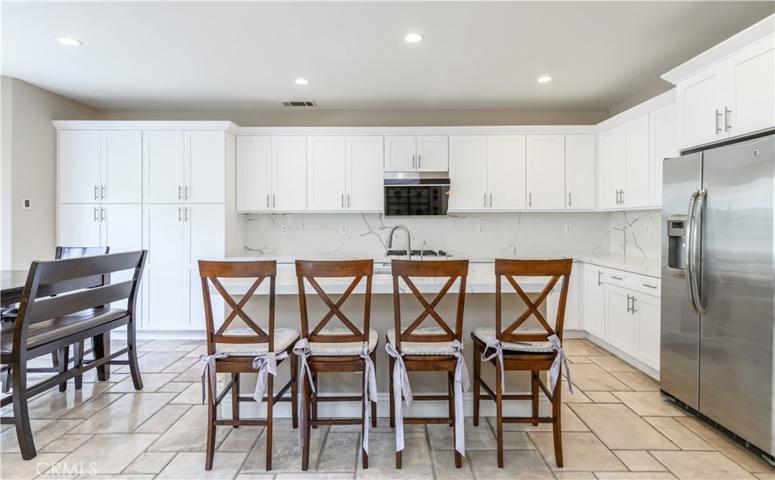 5 Pacific Crst, Irvine, California 92602