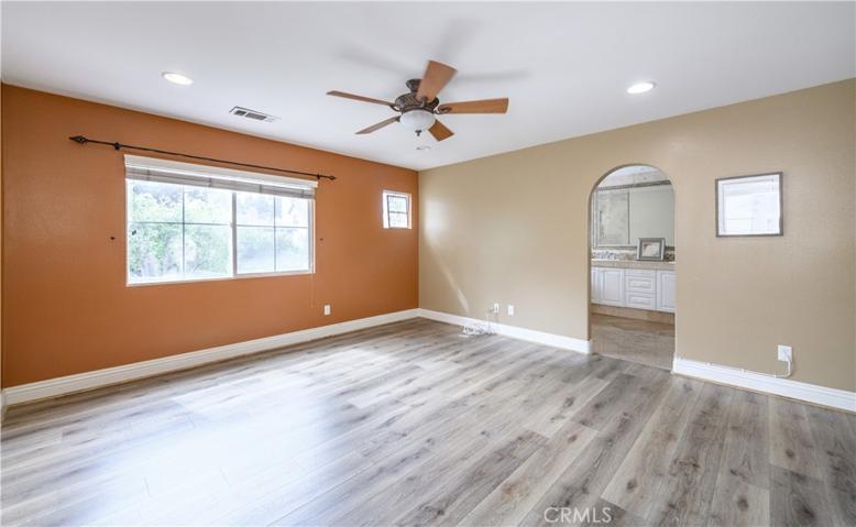 5 Pacific Crst, Irvine, California 92602