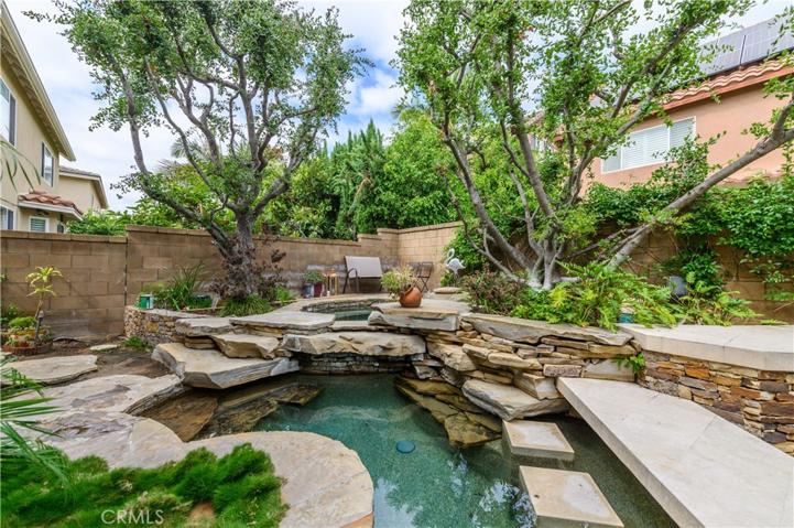 5 Pacific Crst, Irvine, California 92602