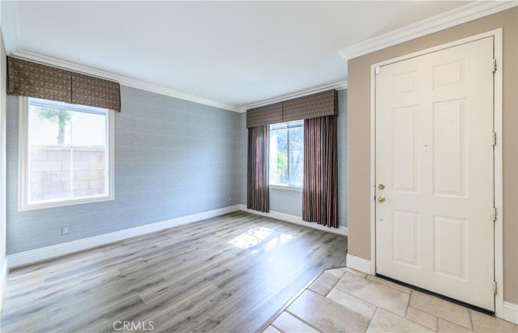 5 Pacific Crst, Irvine, California 92602