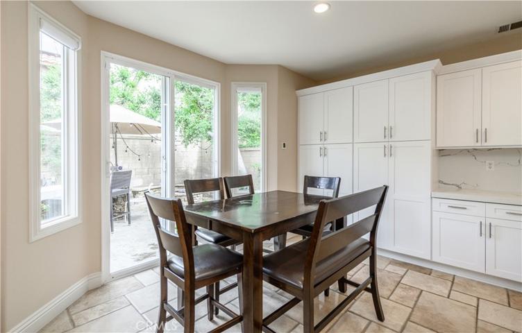5 Pacific Crst, Irvine, California 92602