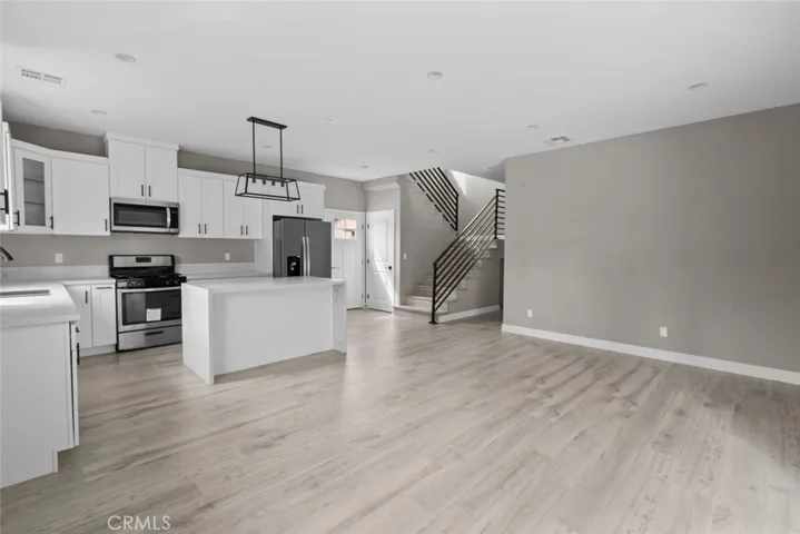 22609 Mariano Street, Woodland Hills, California 91367