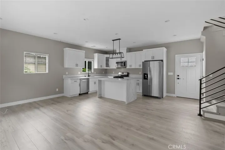 22609 Mariano Street, Woodland Hills, California 91367