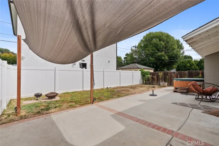22609 Mariano Street, Woodland Hills, California 91367