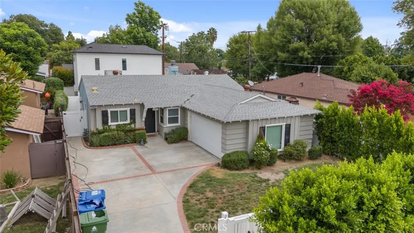 22609 Mariano Street, Woodland Hills, California 91367