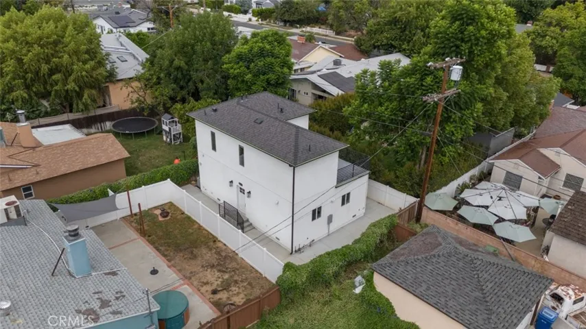 22609 Mariano Street, Woodland Hills, California 91367