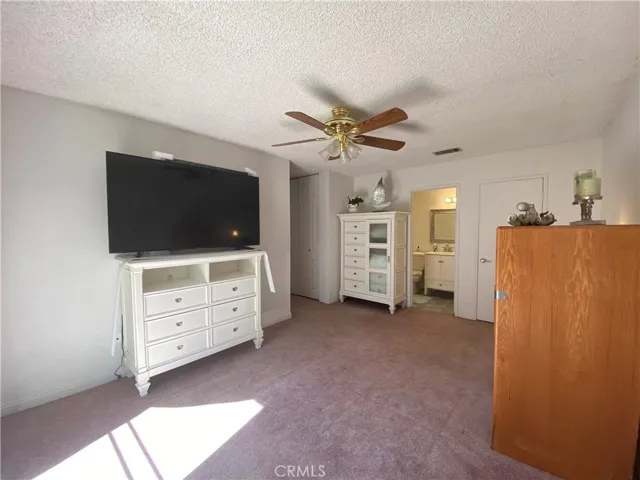 121 S Massachusetts Street, Lake Elsinore, California 92530