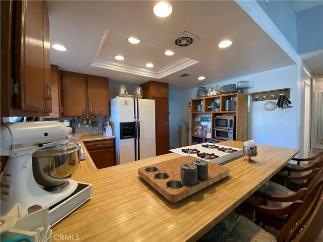 121 S Massachusetts Street, Lake Elsinore, California 92530