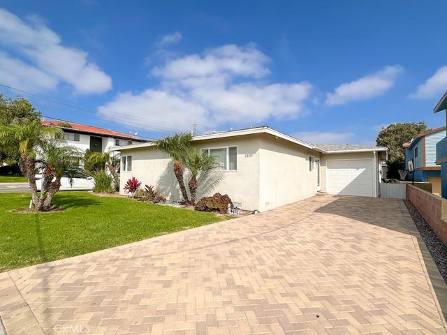 2601 Gates Avenue Unit A, Redondo Beach, California 90278