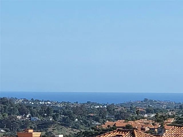 29562 Seriana, Laguna Niguel, California 92677