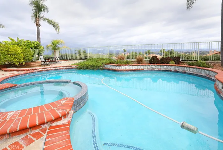 29562 Seriana, Laguna Niguel, California 92677