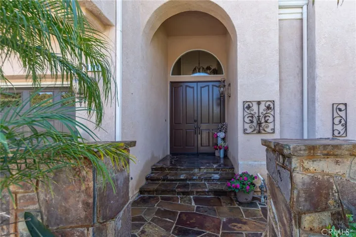 11112 Broadview Drive, Moorpark, California 93021