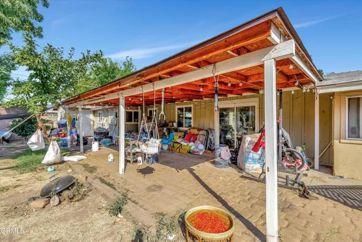 019_Covered Patio
