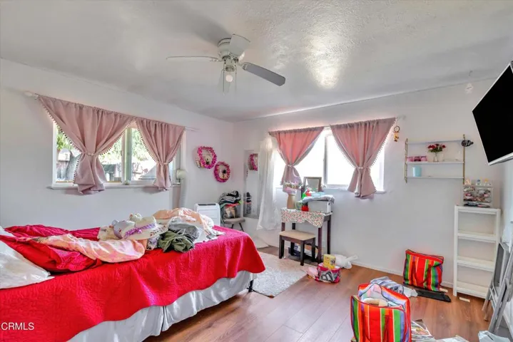 012_Guest Bedroom 1