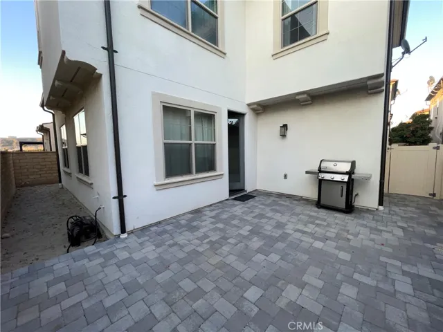 22083 Propello Drive, Saugus, California 91350