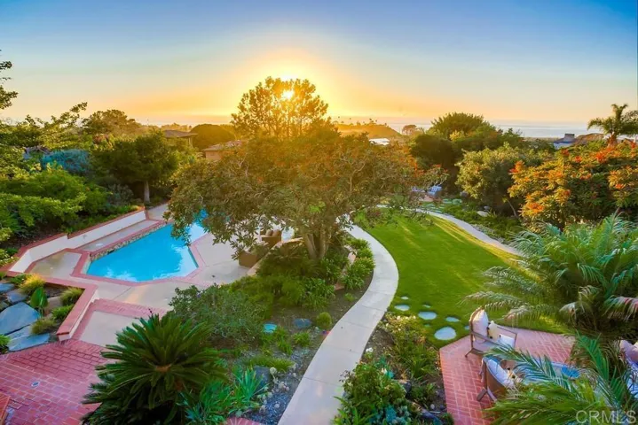 621 N Granados Avenue, Solana Beach, California 92075