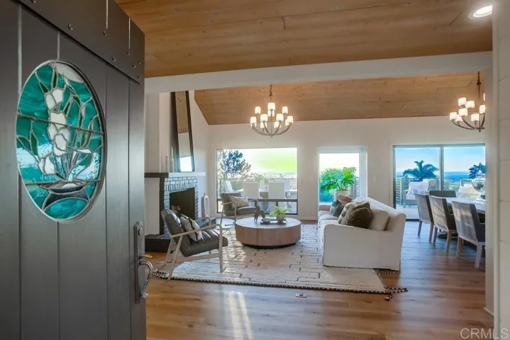 621 N Granados Avenue, Solana Beach, California 92075