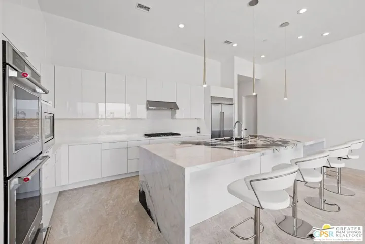 1240 Celadon Street, Palm Springs, California 92262