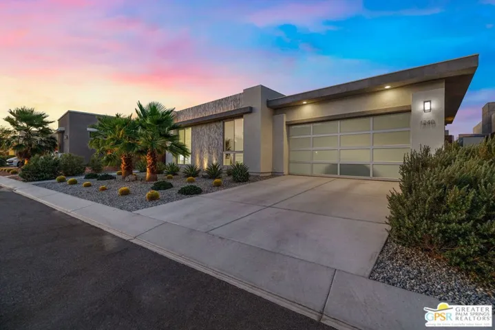 1240 Celadon Street, Palm Springs, California 92262