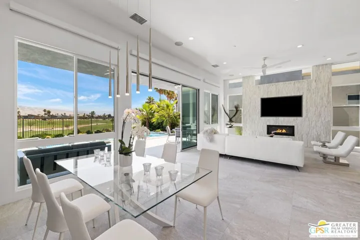 1240 Celadon Street, Palm Springs, California 92262