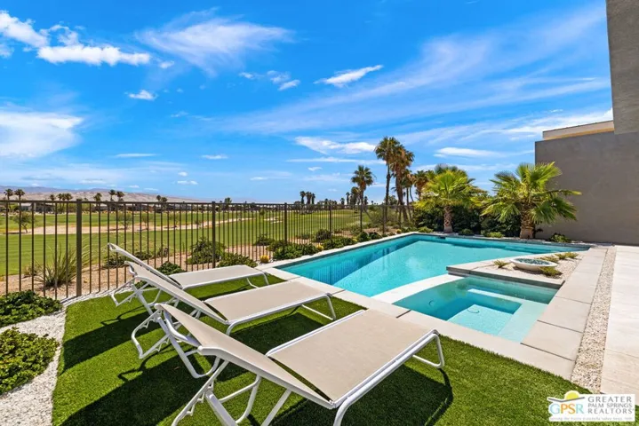 1240 Celadon Street, Palm Springs, California 92262