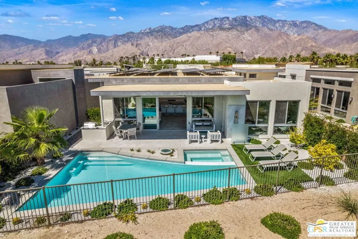 1240 Celadon Street, Palm Springs, California 92262