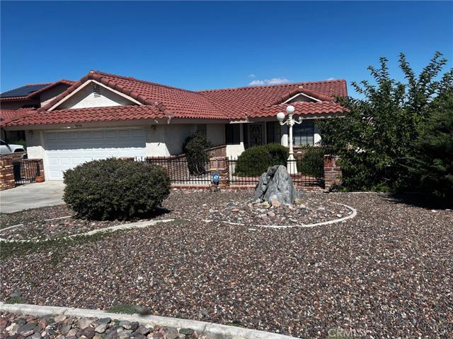 18166 Cold Creek Lane, Victorville, California 92395