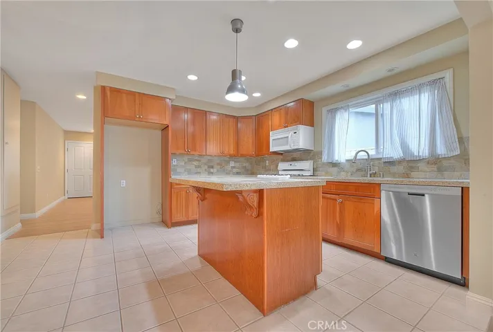 4320 Rudisill Street, Montclair, California 91763