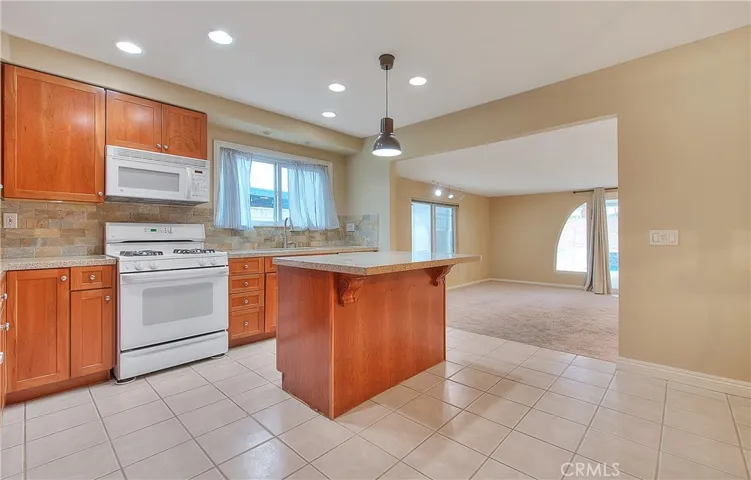 4320 Rudisill Street, Montclair, California 91763