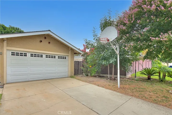 4320 Rudisill Street, Montclair, California 91763