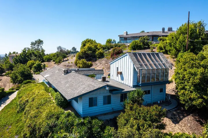 9811 Newcomb Avenue, Whittier, California 90603
