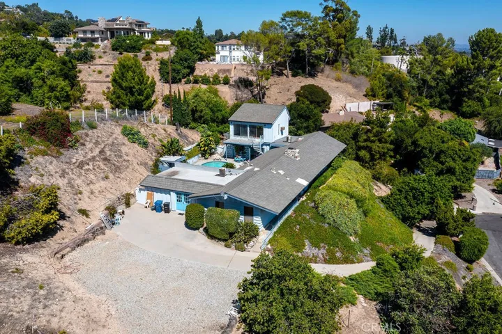 9811 Newcomb Avenue, Whittier, California 90603