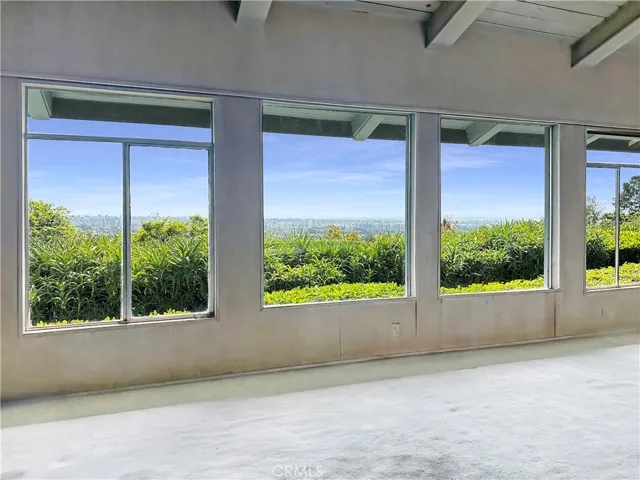 9811 Newcomb Avenue, Whittier, California 90603