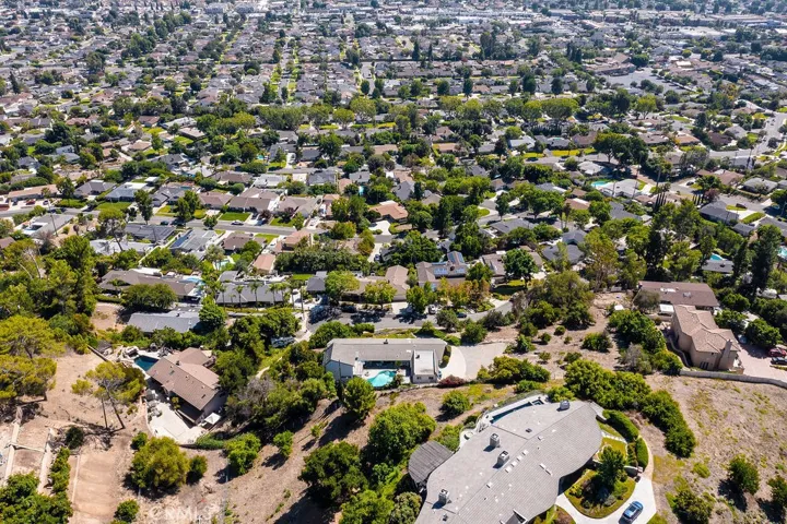 9811 Newcomb Avenue, Whittier, California 90603