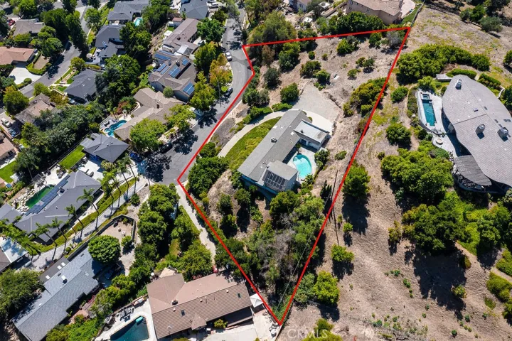 9811 Newcomb Avenue, Whittier, California 90603