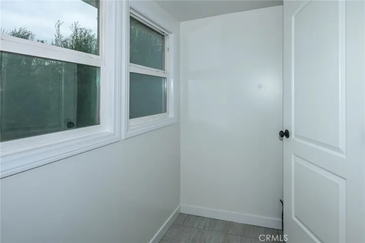 Rear door​​‌​​​​‌​​‌‌​‌‌​​​‌‌​‌​‌​‌​​​‌​​ entry