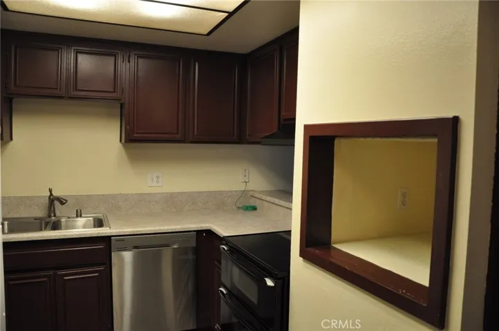 3026 Associated Road Unit 95, Fullerton, California 92835