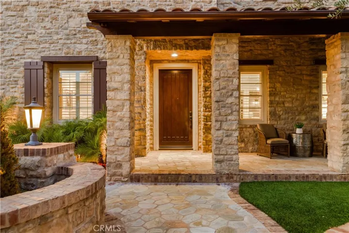 7 Kent Court, Ladera Ranch, California 92694