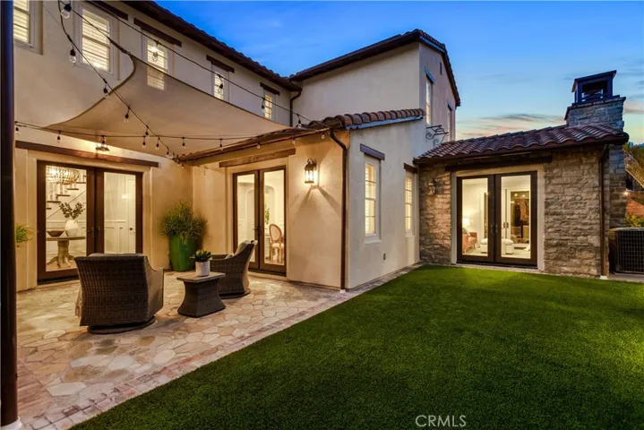 7 Kent Court, Ladera Ranch, California 92694