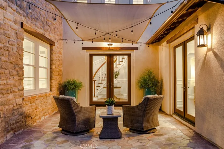 7 Kent Court, Ladera Ranch, California 92694