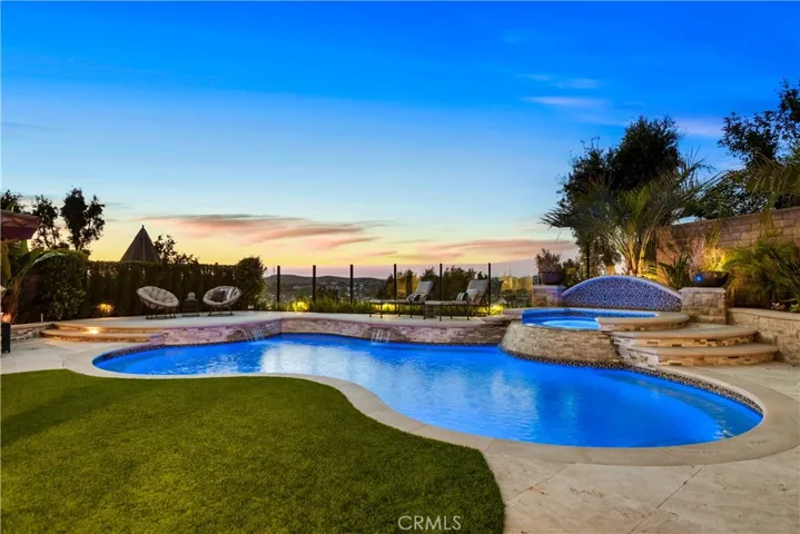 7 Kent Court, Ladera Ranch, California 92694