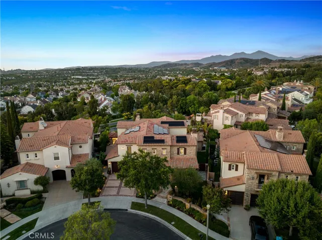 7 Kent Court, Ladera Ranch, California 92694