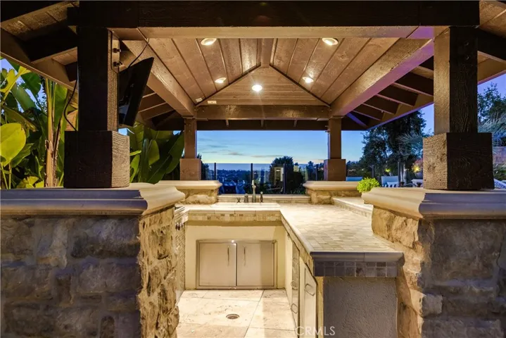 7 Kent Court, Ladera Ranch, California 92694
