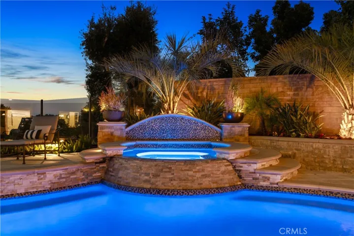 7 Kent Court, Ladera Ranch, California 92694