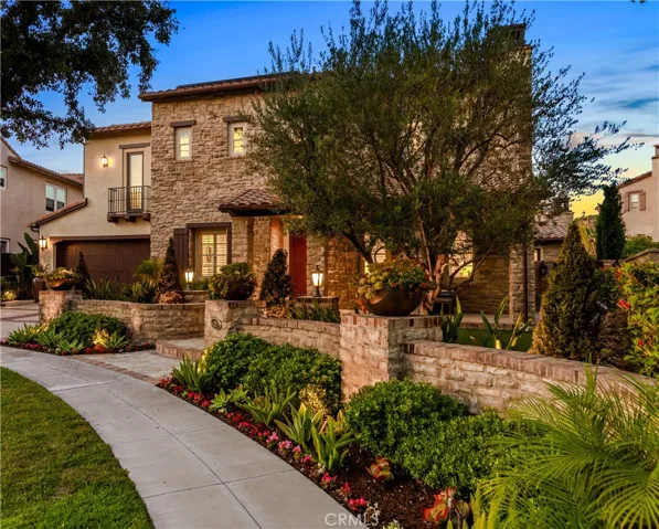 7 Kent Court, Ladera Ranch, California 92694