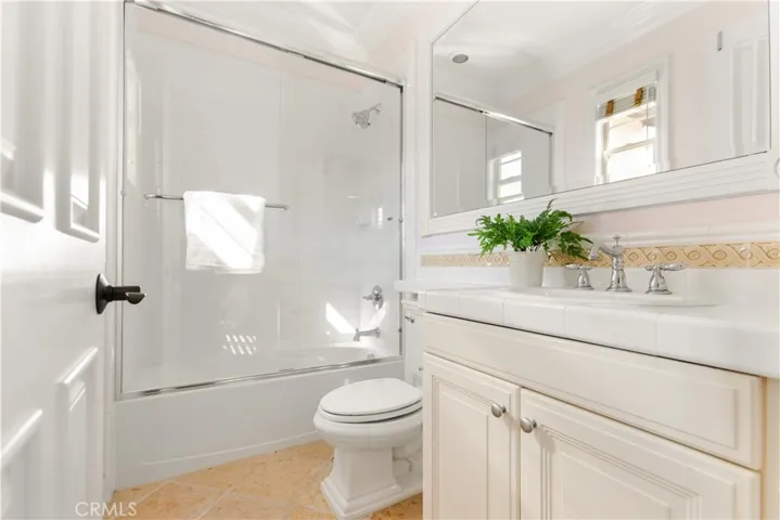7 Kent Court, Ladera Ranch, California 92694