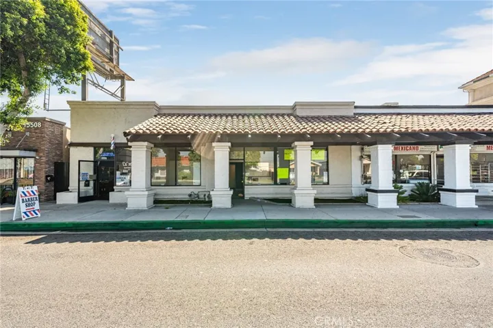 15514 Paramount Boulevard, Paramount, California 90723