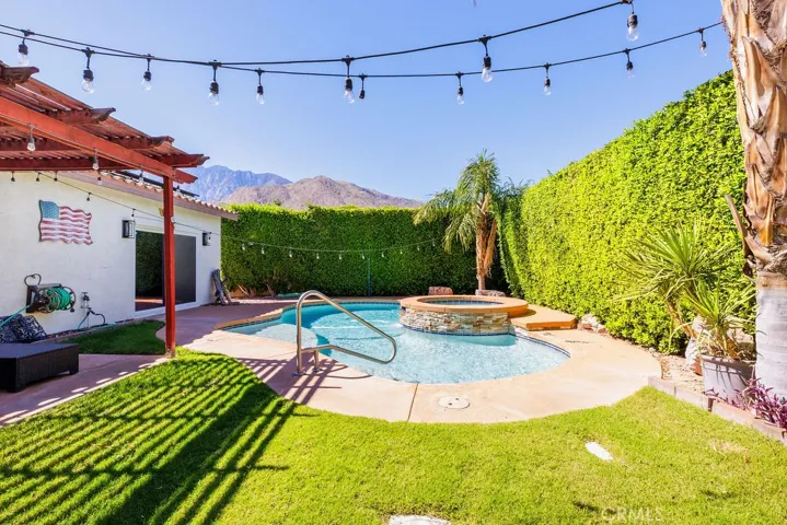 972 Mira Grande, Palm Springs, California 92262
